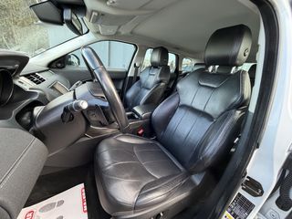 Land Rover Range Rover Evoque 2017 SE R-Dynamic-thumb-12