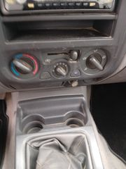 Isuzu D-Max 2004 D MAX 2,5-thumb-84