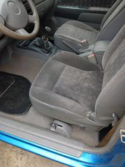 Isuzu D-Max 2004 D MAX 2,5-thumb-86