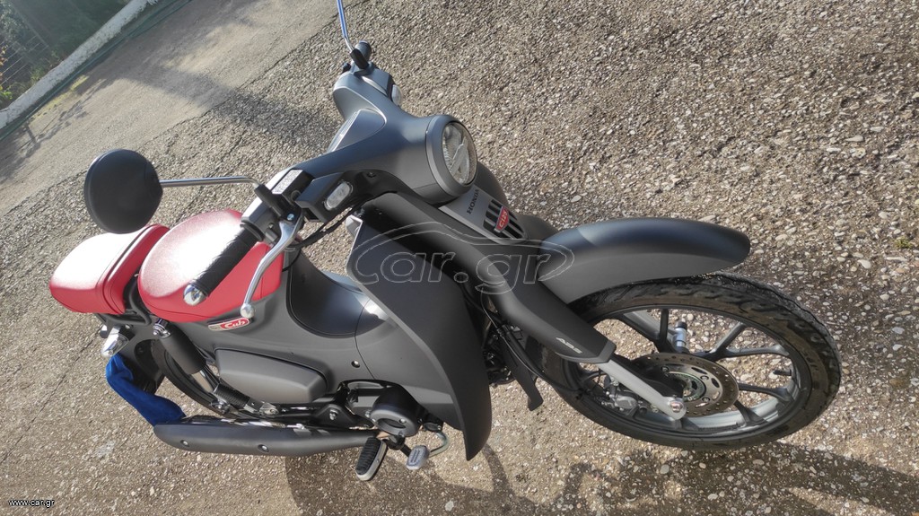 Honda Super Cub 2022