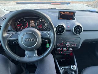 Audi A1 2012-thumb-20