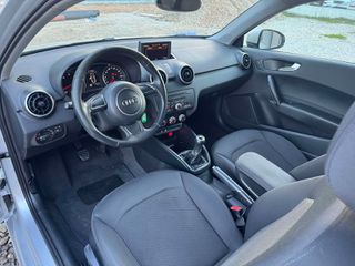 Audi A1 2012-thumb-19
