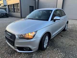 Audi A1 2012-thumb-4
