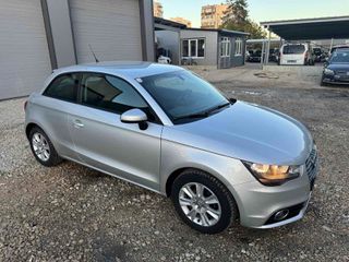 Audi A1 2012-thumb-5
