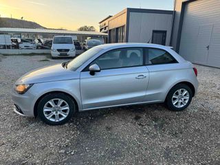 Audi A1 2012-thumb-10
