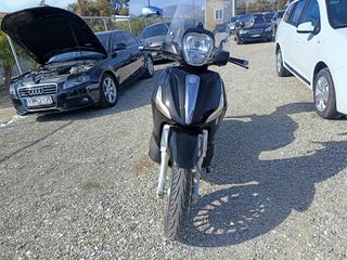 Piaggio Beverly 300i 2013