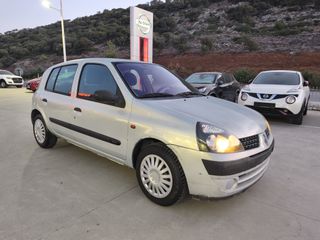 Renault Clio 2002 Clio-thumb-2