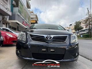 Toyota Avensis 2010