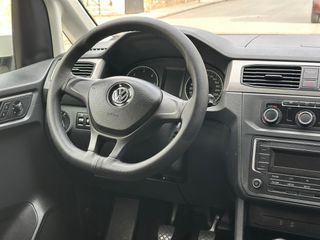 Νεκροφόρα Volkswagen 2016 Caddy Maxi Diesel Euro 6-thumb-19