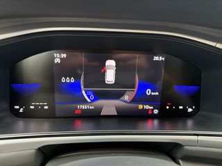 Volkswagen T-Roc 2022-thumb-5