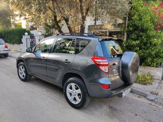 Toyota RAV 4 2010 4X2