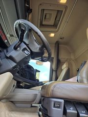 Σασί Scania 2013 R 560-thumb-5