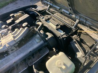 Bmw i3 1987-thumb-17