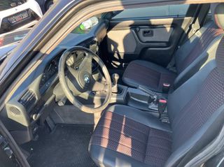 Bmw i3 1987-thumb-1