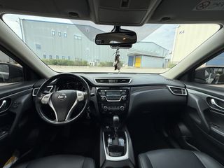 Nissan X-Trail 2015-thumb-5