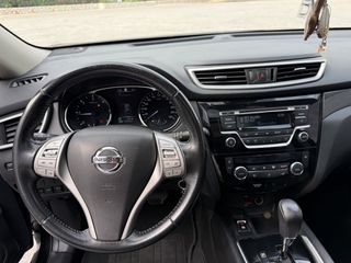 Nissan X-Trail 2015-thumb-6