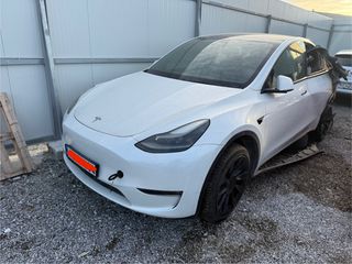 TESLA MODEL Y DUALMOTOR