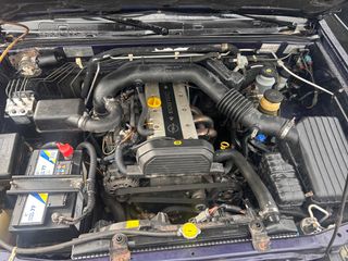 Opel Frontera 1999-thumb-6