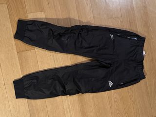 Adidas forma αδιαβροχη original