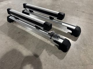 Ολοκαίνουριες μπάρες οροφής και βάση για σκι, τετραπλή για Volvo XC40, EX40. (Συνολικού αρχικού κόστους 650€)