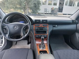 Mercedes-Benz C 180 2004 AUTO AVANTGARDE KOMPRESSOR-thumb-4