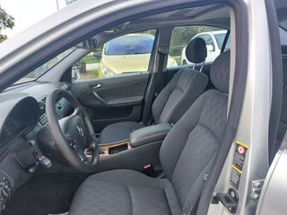 Mercedes-Benz C 180 2004 AUTO AVANTGARDE KOMPRESSOR-thumb-6