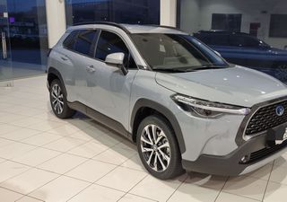 Toyota Corolla Cross 2023 AWD eCVT STYLE
