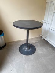 Τραπεζάκι εξωτερικού χώρου μεταλλικό διάσταση 60cm ύψος 71cm