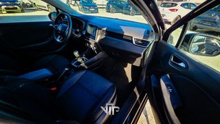 Renault Clio 2020-thumb-8