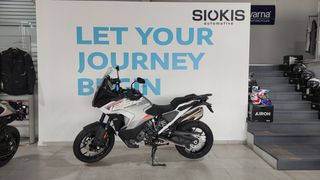 KTM 1290 Super Adventure 2024 S-thumb-4