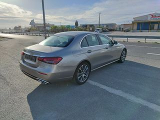 Mercedes-Benz E 220 2023 Avantgarde-thumb-2