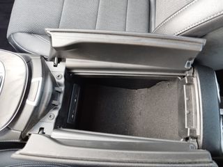 Mercedes-Benz E 220 2023 Avantgarde-thumb-25
