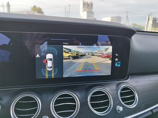 Mercedes-Benz E 220 2023 Avantgarde-thumb-21