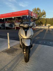 Piaggio Beverly 300i 2023-thumb-5