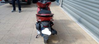 Honda PCX 150 2017-thumb-2