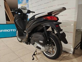 Piaggio Medley 200 2026 NEW 200 E5+ ΕΤΟΙΜΟΠΑΡΑΔΟΤΟ!!!-thumb-5