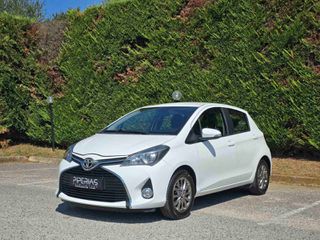 Toyota Yaris 2017-thumb-5
