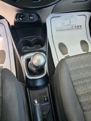 Toyota Yaris 2017-thumb-14