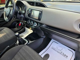 Toyota Yaris 2017-thumb-19