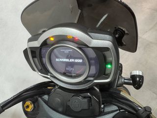 Triumph Scrambler 2019 1200 XE-thumb-9