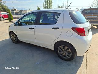 Toyota Yaris 2016 1.0 COOL-thumb-14