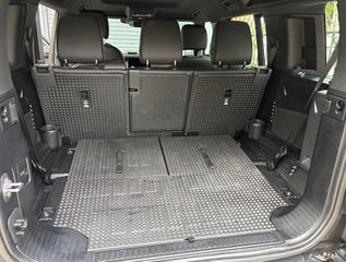 Land Rover Defender 2023 110 P300 SE Επταθέσιο Ελληνικό-thumb-17