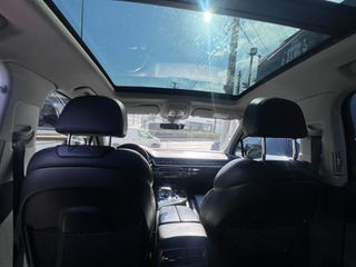 Audi Q7 2016-thumb-11