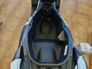 Aprilia SR GT 125 2025 GP Replica Ε5+ ΠΡΟΣΦΟΡΑ!!! ΕΤΟΙΜΟΠΑΡΑΔΟΤΟ!!-thumb-10