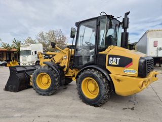 Φορτωτής Με Λάστιχα CAT 2008 CAT 906H-thumb-6