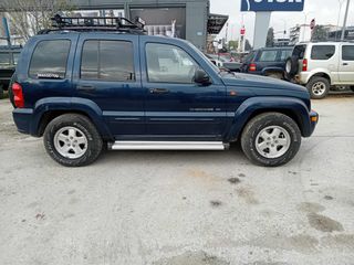 Jeep Cherokee 2004 CRD-thumb-3