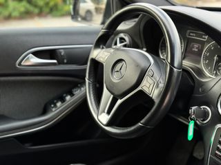 Mercedes-Benz A 180 2013 navi-thumb-4