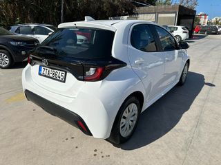 Toyota Yaris 2022 1.0 VVTI-thumb-4