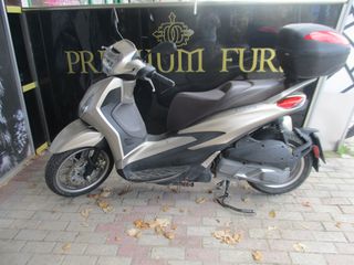 Piaggio Beverly 300i 2022