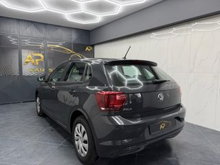 Volkswagen Polo 2018 1.6 TDI-thumb-2